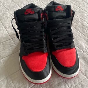 Women’s Air Jordan 1 Retro High OG Satin Bred
